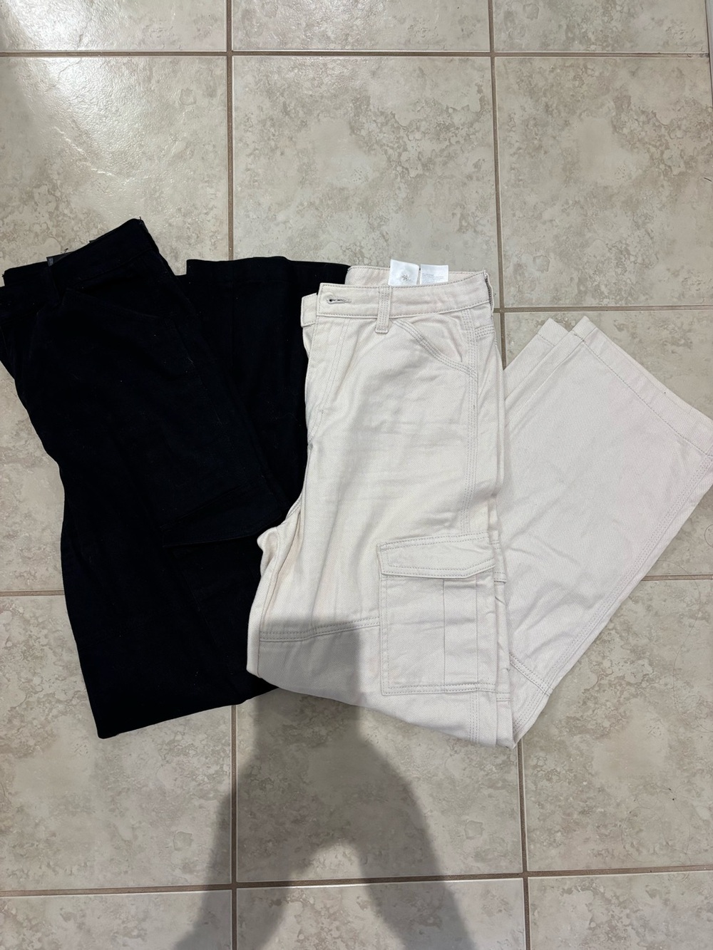 Women’s Cargo Pants (both included)
